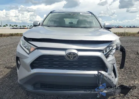 2021 Toyota Rav4 Xle из США, поврежденный, VIN 2T3W1RFV9MW160670